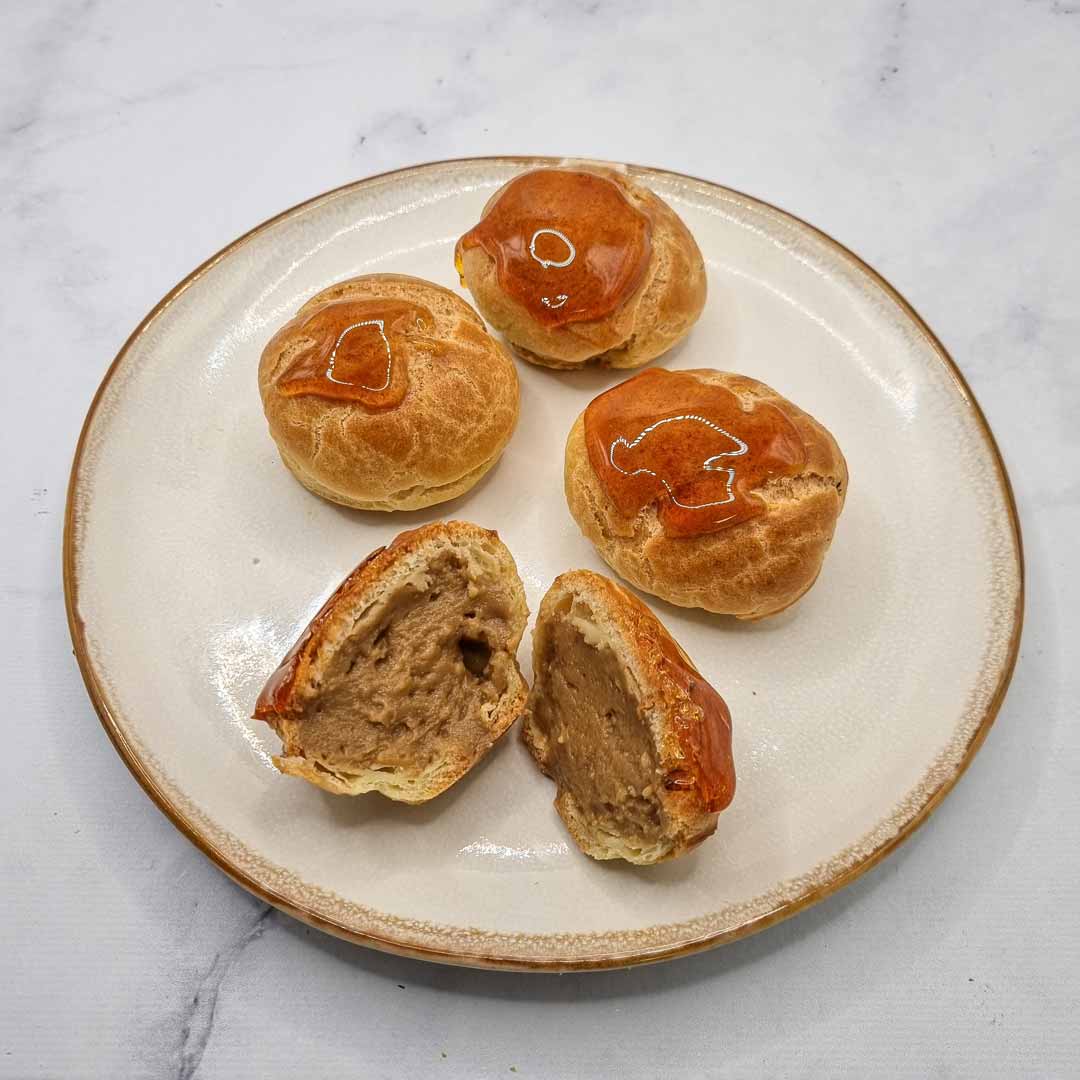 choux à la crème café