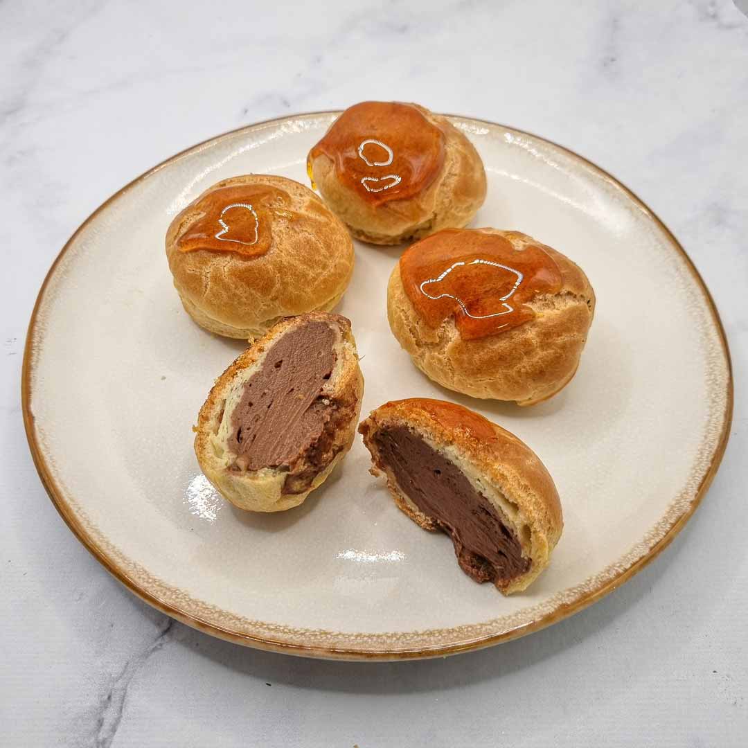 choux à la crème chocolat