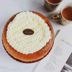 baba au rhum avec chantilly